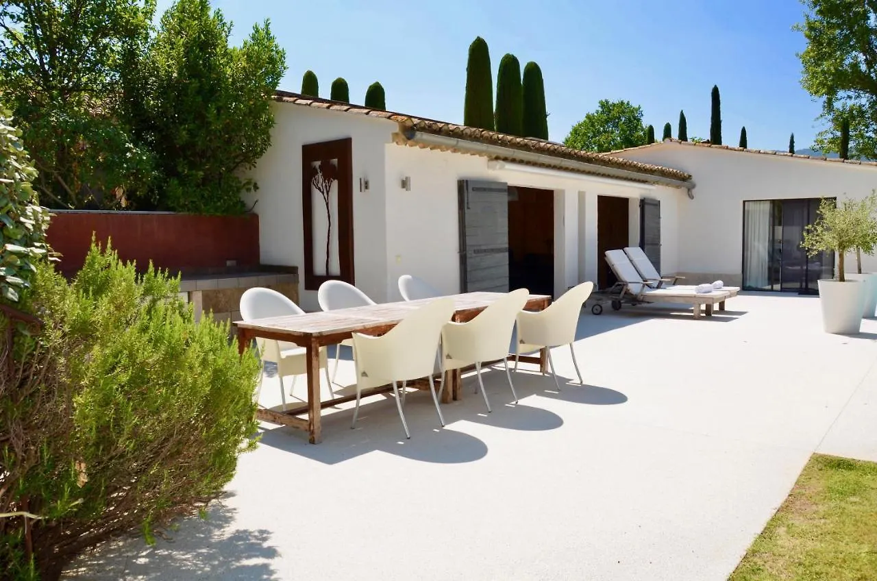 Maison Bertuli Oliviers Aircon, Heated Saltwater Pool, 2 Bedrooms Oppede